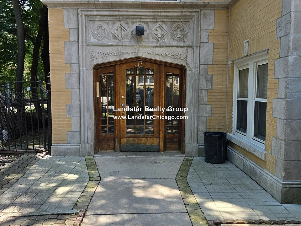 3723 W Wilson Ave #2