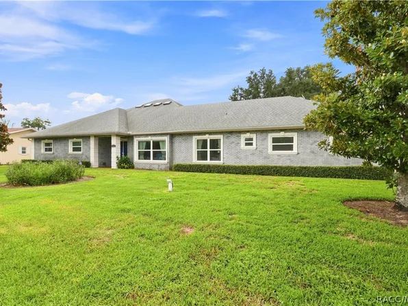 1520 SE Pinwheel Dr, Crystal River, FL 34429