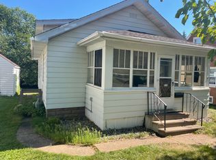 1808 Carver Ave, Duluth, MN 55803