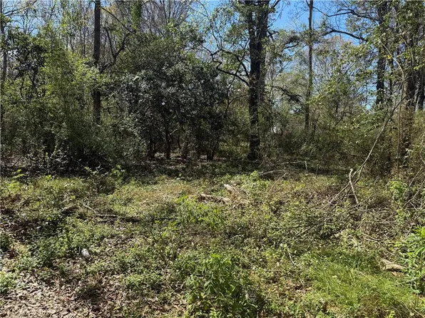67139 Denise Dr, Pearl River, LA 70452