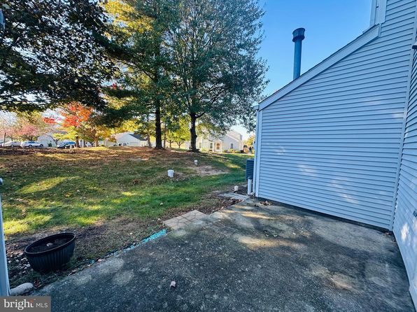 1961 Wexford Rd, Palmyra, PA 17078