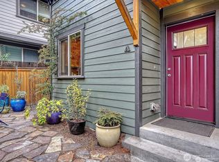 308 20th Ave S #A, Seattle, WA 98144