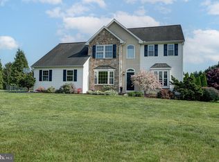 101 Carriage Run Dr, Lincoln University, PA 19352