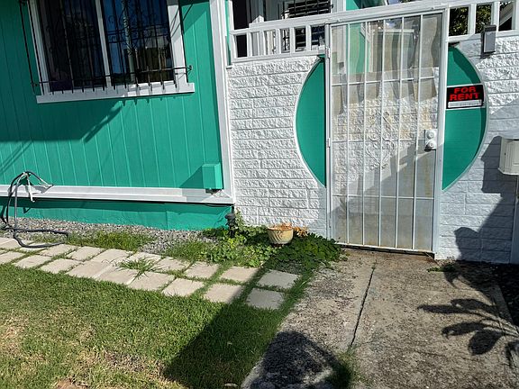 4th image of 1712 Fern St