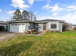 1426 Timothy St, Central Pt, OR 97502