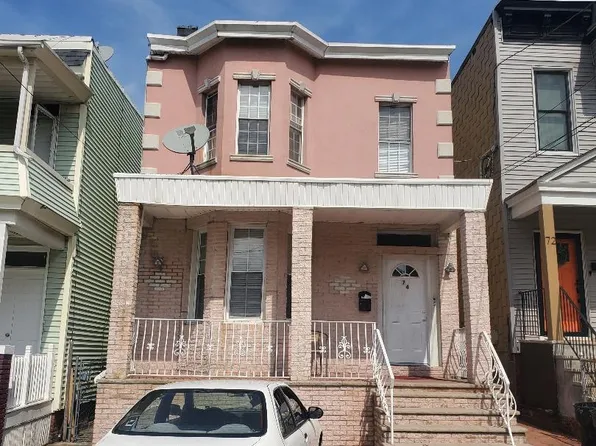 74 Boyd Ave, Jersey City, NJ 07304