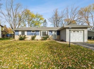 874 E Aster Ave, Palatine, IL