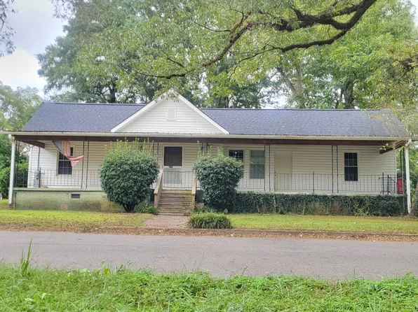 609 S 11th Ave, Lanett, AL 36863