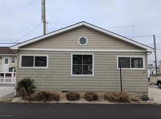 28 E Bayberry Way, Lavallette, NJ 08735