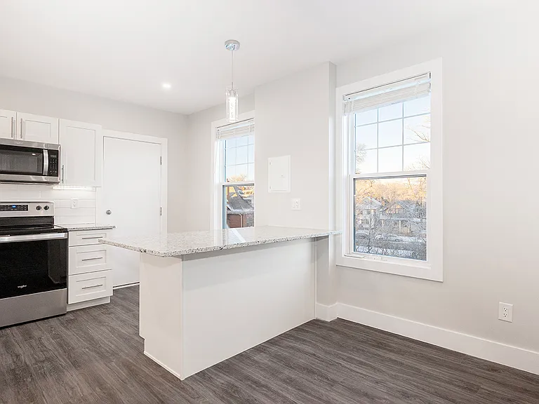 812 Wolseley Ave #6 — Photo 24
