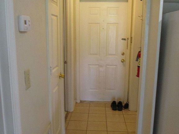 4th image of 1220 SW 16th Ave APT D