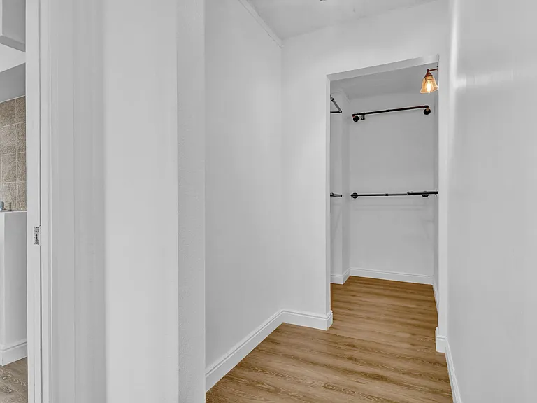 1020 15th St #29B — Photo 9