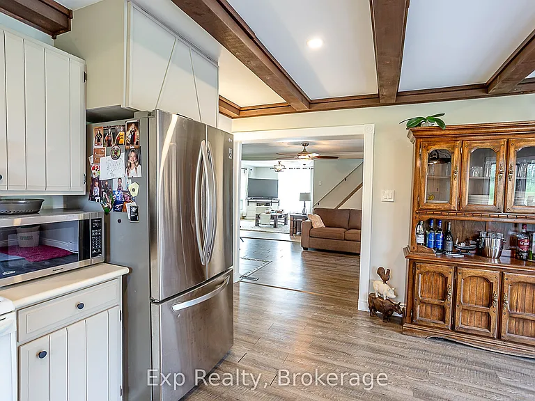 94 Latta Dr — Photo 9