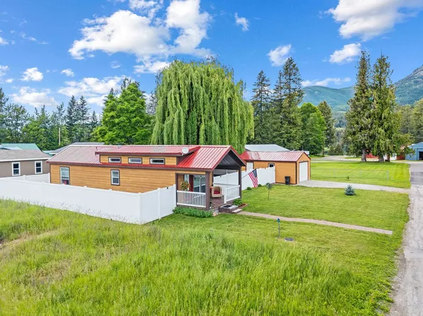 106 A South Ave, Metaline Falls, WA 99153