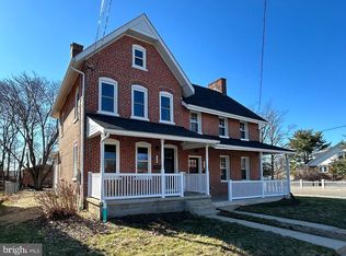 234 S 5th St, Oxford, PA 19363