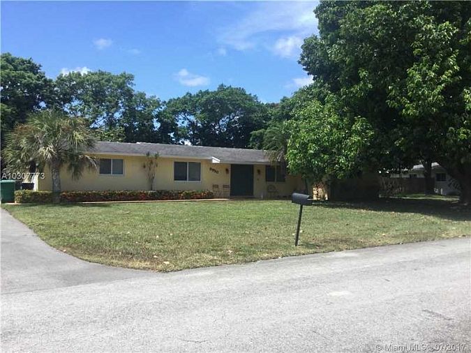 1st image of 8920 SW 155th St