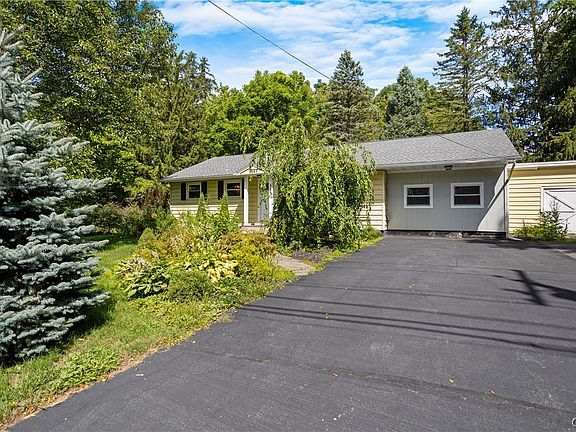 2nd image of 8583 Green Lakes Rd