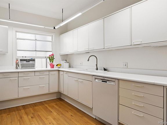 5th image of 1515 E 9th Avenue #302