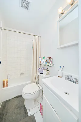 Rented by Living New York | media 6