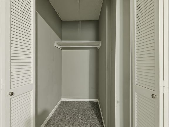 5th image of 110 Brandywine Ln