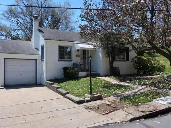 3328 Shadyway Dr, Pittsburgh, PA 15227