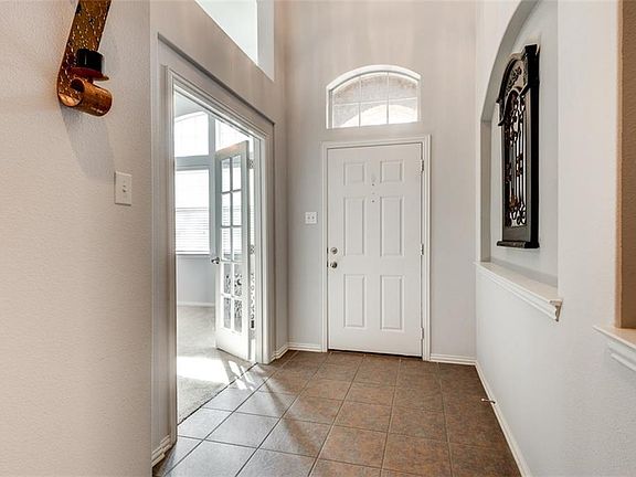 5th image of 1702 Lake Eden Dr