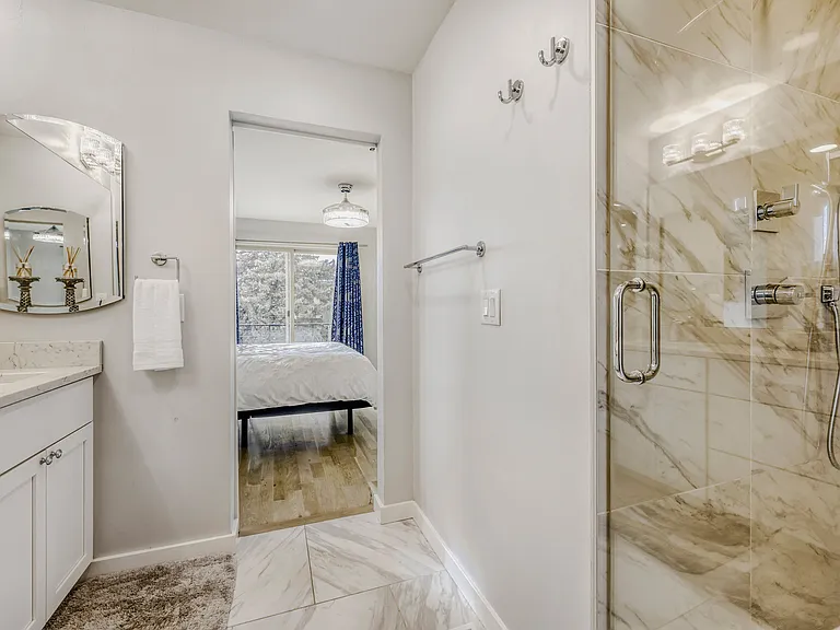 4500 Utica St — Photo 15