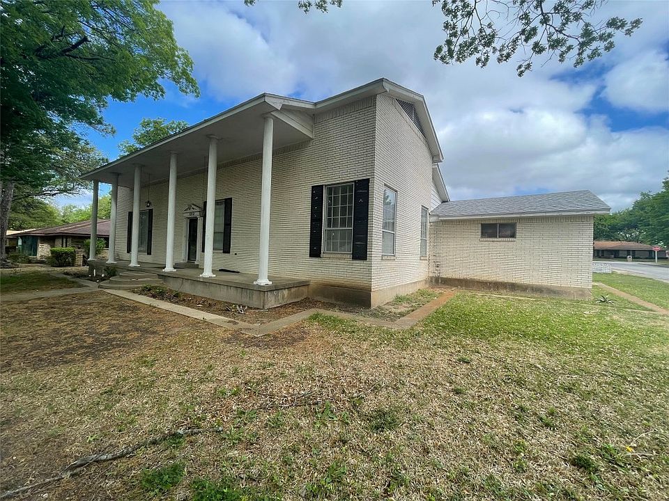 1st image of 1219 Forestbrook Dr