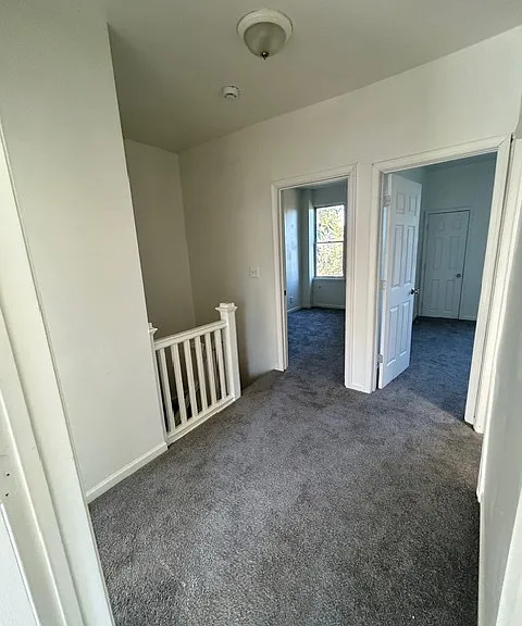 599 N Edgewood St — Photo 11