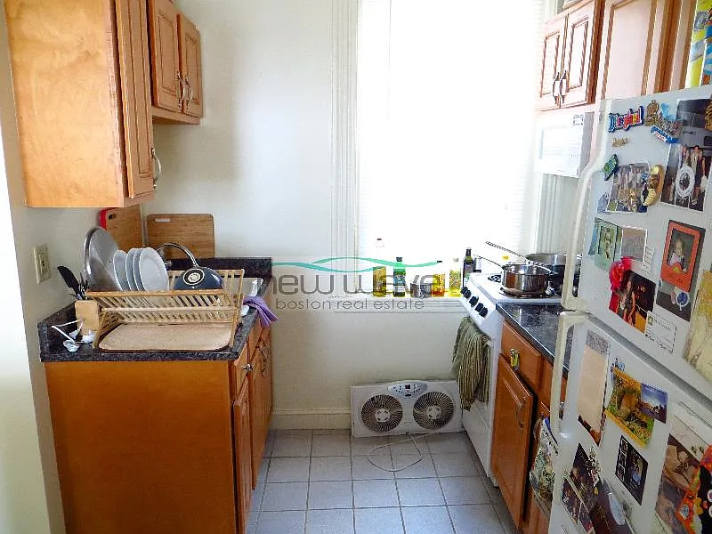 1 bed, 999 sqft, $2,800 — Photo 3