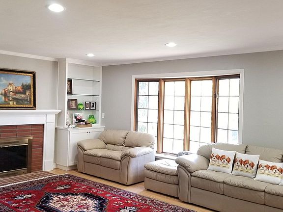 5th image of 1114 Del Cambre Dr
