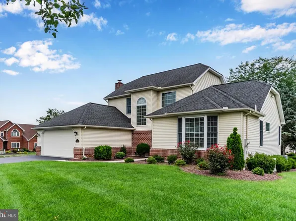 4005 Pamay Dr, Mechanicsburg, PA 17050