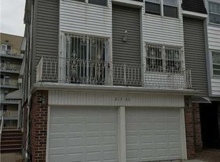 21540 23rd Rd, Bayside, NY 11360