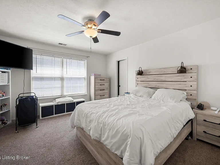 4429 Baygarden Ct — Photo 8