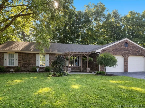 303 Westwood Lane, Madison, IN 47250