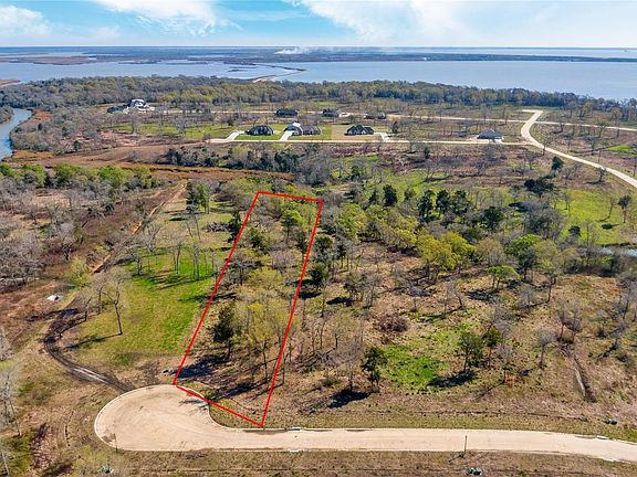 2nd image of 6426 Tomahawk Dr