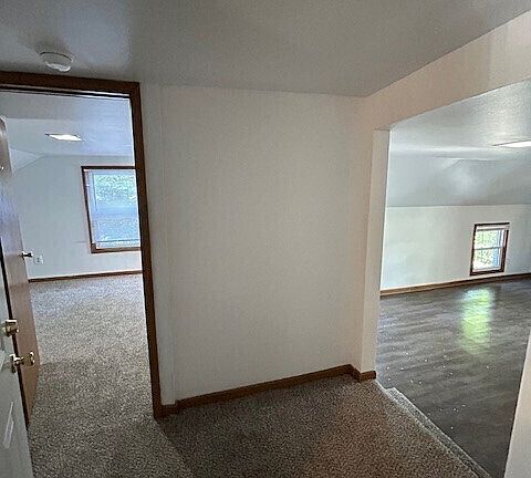 3rd image of 515 N Congress St APT 3