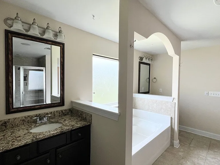 327 Clearwater Ln — Photo 30