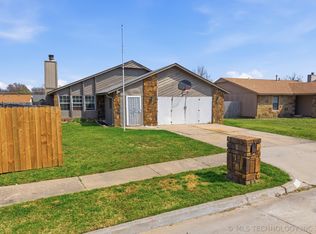 14209 E 37th Pl, Tulsa, OK 74134