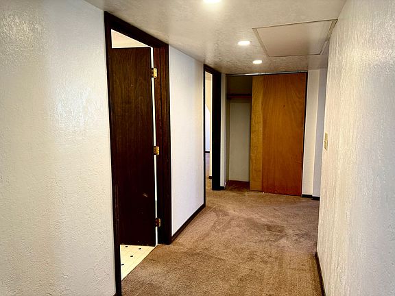 5th image of 2434 Wyoming St #1/2