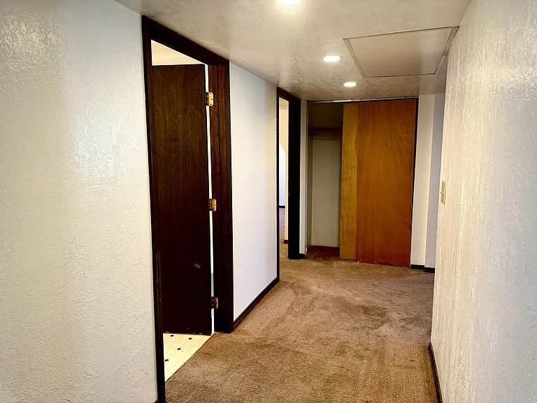 2434 Wyoming St — Photo 5