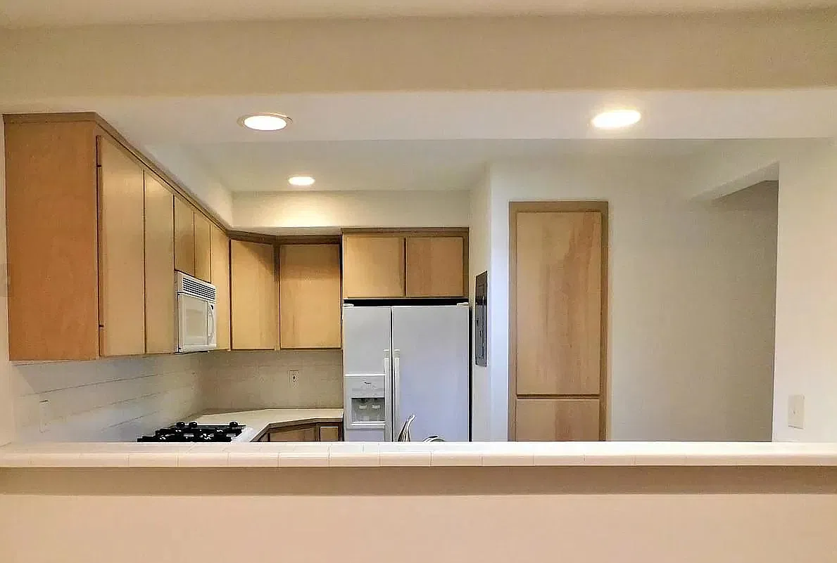 2 bed, 2.5 bath, 1393 sqft, $3,295 — Photo 3