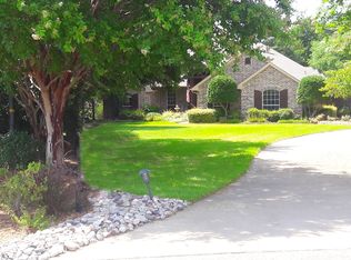 2611 Kym Ct, Midlothian, TX 76065