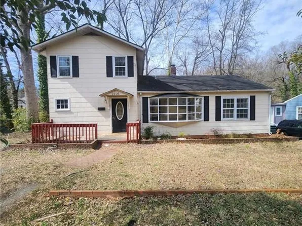 2826 Trent St, Winston Salem, NC 27127