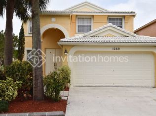1260 Oakwater Dr, Royal Palm Beach, FL 33411