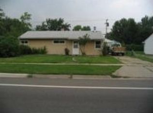 1571 Grove Rd, Ypsilanti, MI 48198