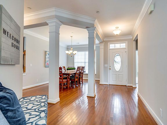 3rd image of 1234 Creekside Dr