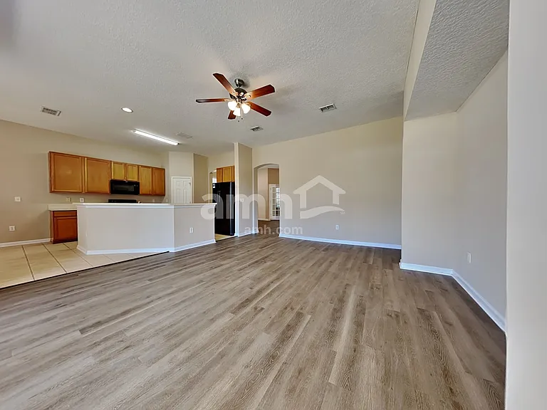 3108 Silverado Cir — Photo 22