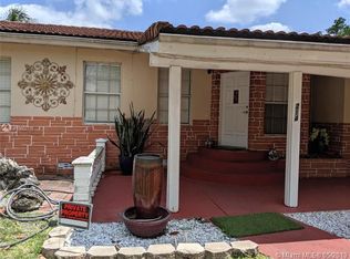 214 Glendale Dr, Miami Springs, FL 33166