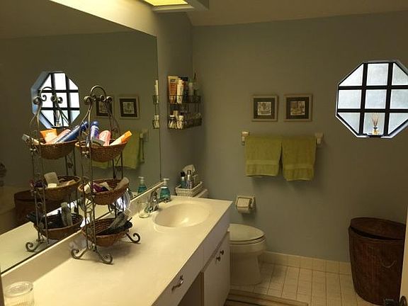 Home For Sale In Pga National